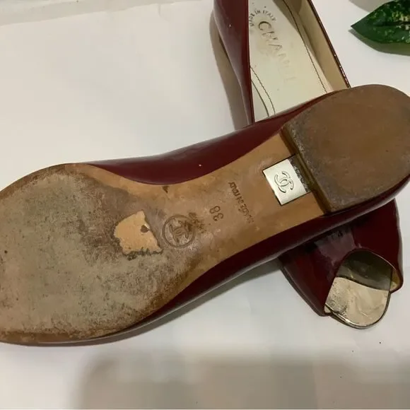 Chanel Vintage Flats 2007 Collection by Karl Lagerfeld Burgundy Patent Leather